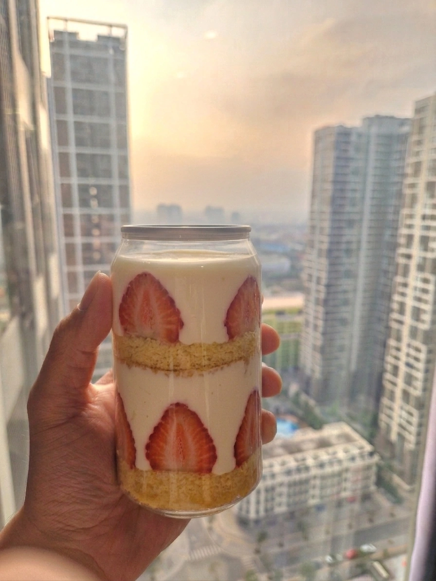 strawberry cream